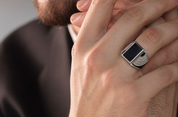 Chọn nhẫn nam theo phong thủy