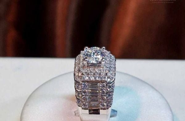 cach chon nhan cho nam 5 7e5fdd599a0e44aeb7daf93c9b36aec8 grande 1