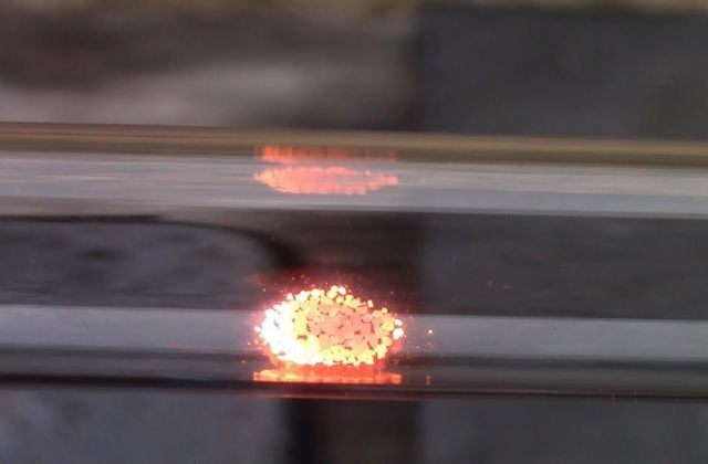 Phá hủy kim cương bằng lửa