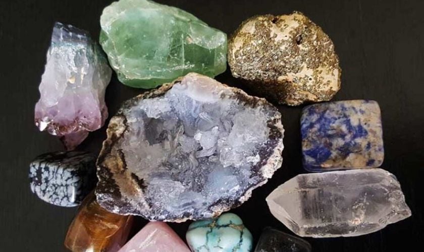 Cách phân biệt đá Fluorite thật và giả