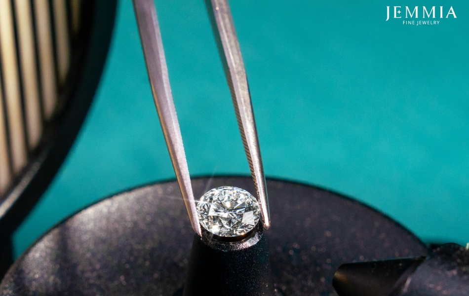 kim-cuong-co-dan-dien-khong-5_e5906385f6dd4a32a1f9893fc8a979d4 kim cương không dẫn điện