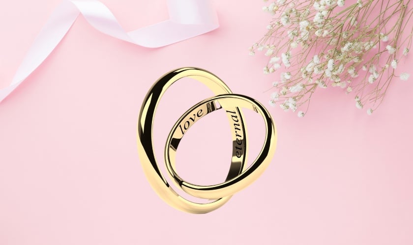 Mẫu nhẫn vàng trơn khắc tên bên trong