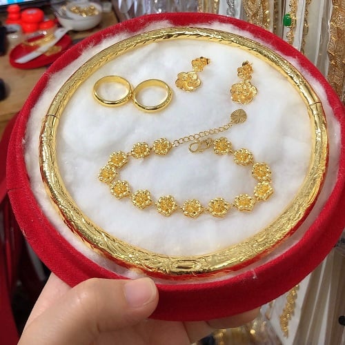 Ý nghĩa của việc tặng vàng cưới