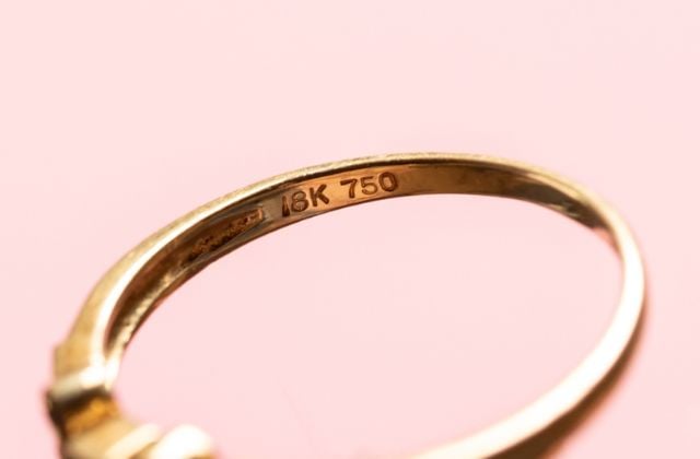 1 phân vàng bao nhiêu tiền?