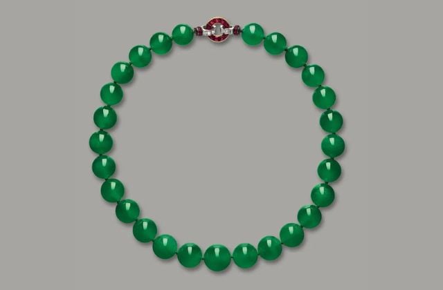 Vòng cẩm thạch đắt nhất