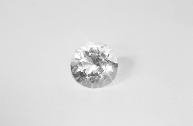 Kim cương 3 carat giá bao nhiêu?