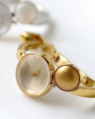 5 vat lieu thong dung cho vo dong ho 21 400x500 1