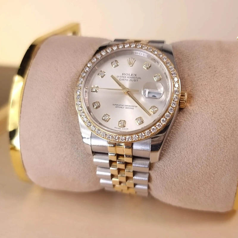 Thay mặt kính đồng hồ Rolex