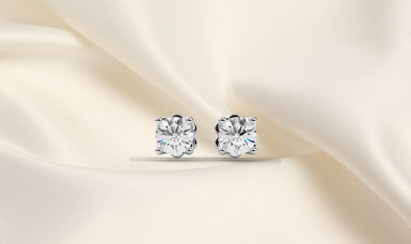 Những yếu tố ảnh hưởng đến giá bông tai kim cương 3ly6