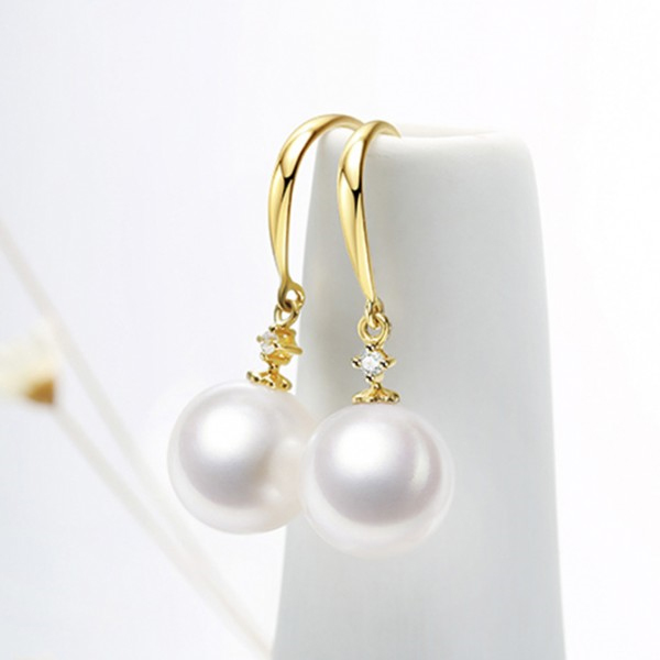 Kết hợp với ngọc trai, trang sức vàng 10k trở nên giá trị hơn rất nhiều