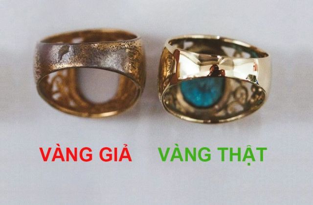 Vàng thật nguyên chất sẽ không có dấu hiệu xỉn màu sau khi sử dụng trong một thời gian dài