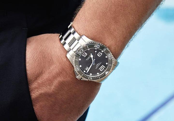 Cách Sử Dụng Đồng Hồ Lặn