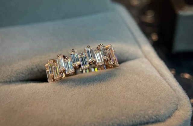 da-baguette-1_ca265857131e434e8eb505a2234725c8 Đặc điểm của kim cương Baguette