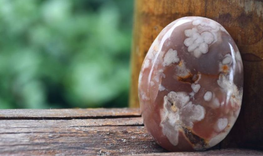 Ý nghĩa của Canxedon trong phong thủy