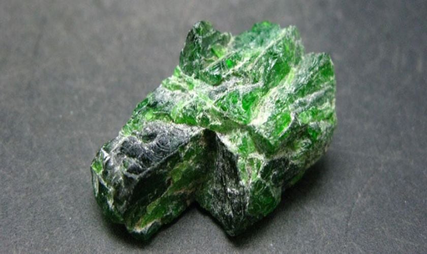 Đặc điểm đá Diopside