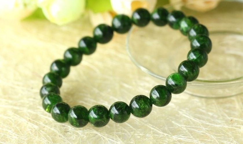 Giá đá Diopside là bao nhiêu