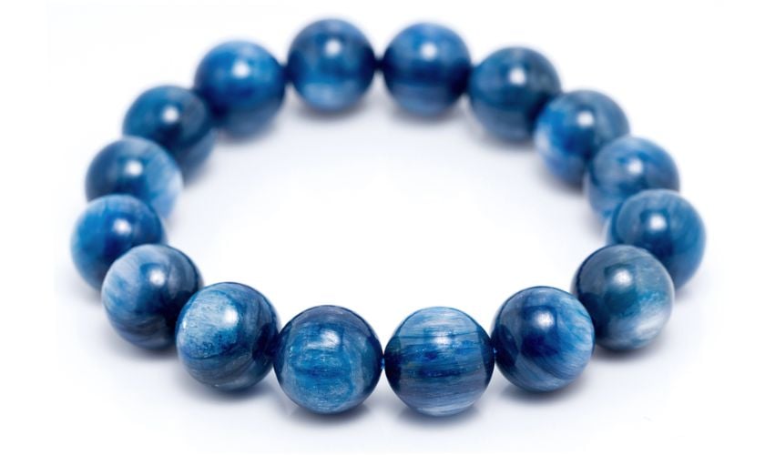 Đá Kyanite hợp mệnh nào?