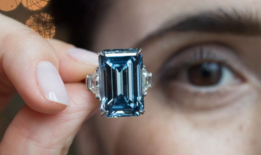 Viên kim cương Oppenheimer Blue