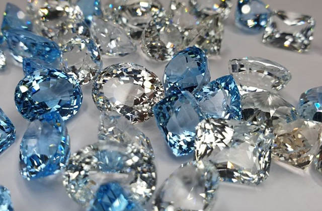 Đá quý còn được gọi là ngọc quý