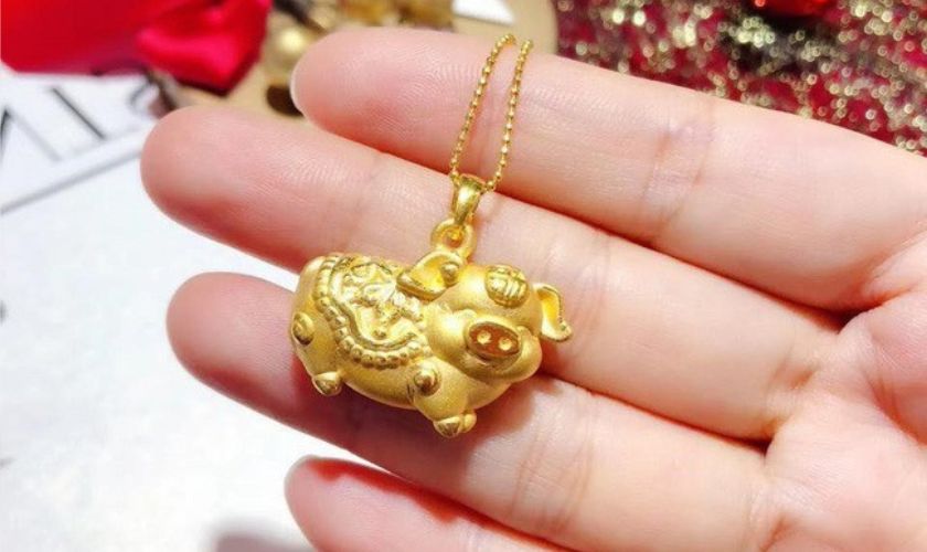 Dây chuyền heo vàng 24k giá bao nhiêu