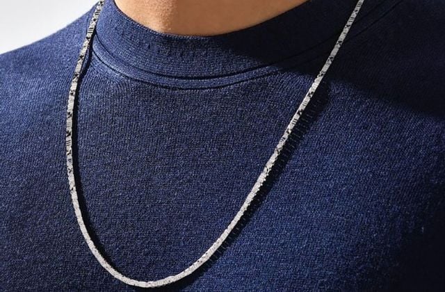 Mẫu trang sức dây chuyền vàng trắng 10K nam thiết kế tối giản