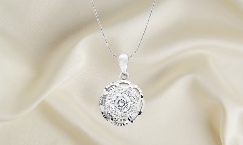 day chuyen vang y 4 23168522cf654dcebb6d227c80f441af