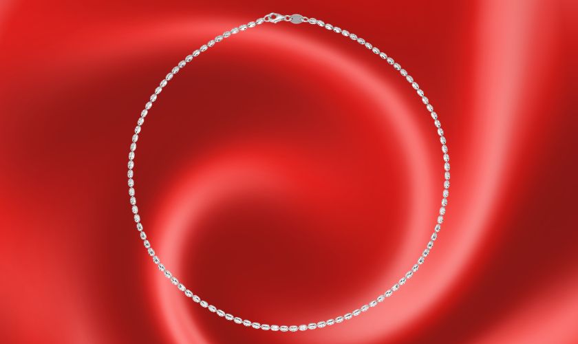 Vòng cổ kiểu xoắn chất liệu vàng trắng 18K bền đẹp