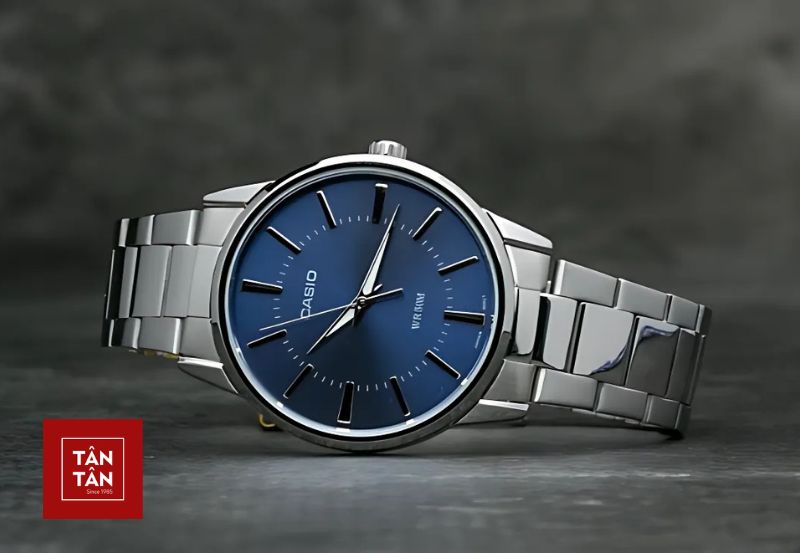 docc82cc80ng hocc82cc80 deo tay analog