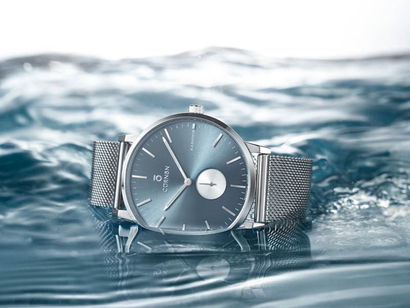 Đồng hồ vào nước nặng cần được mang đến trung tâm sửa chữa chuyên nghiệp