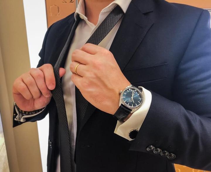 dong ho omega globemaster 1 1