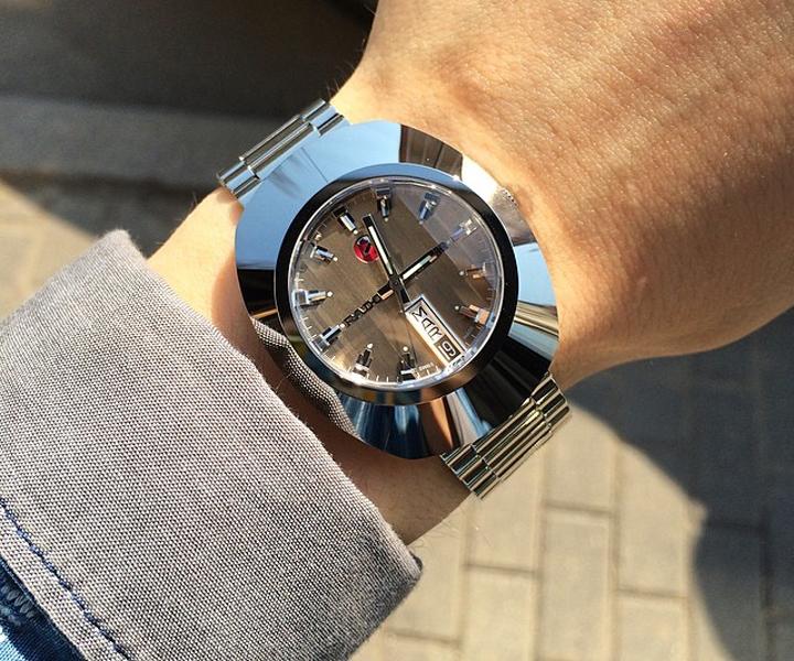 dong ho rado diastar 7