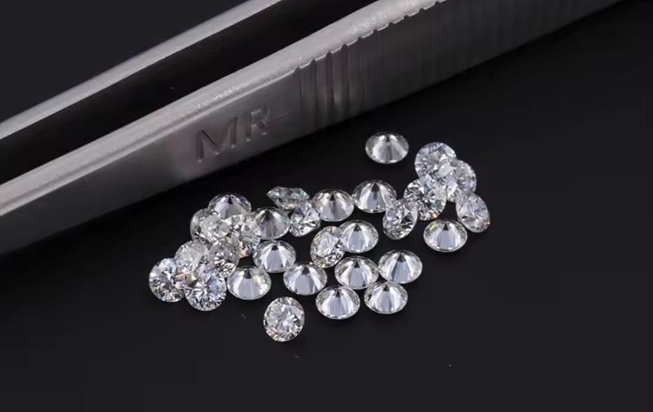 gia kim cuong 2 ly 3 d560fc288ee34d6c88510856947ee986