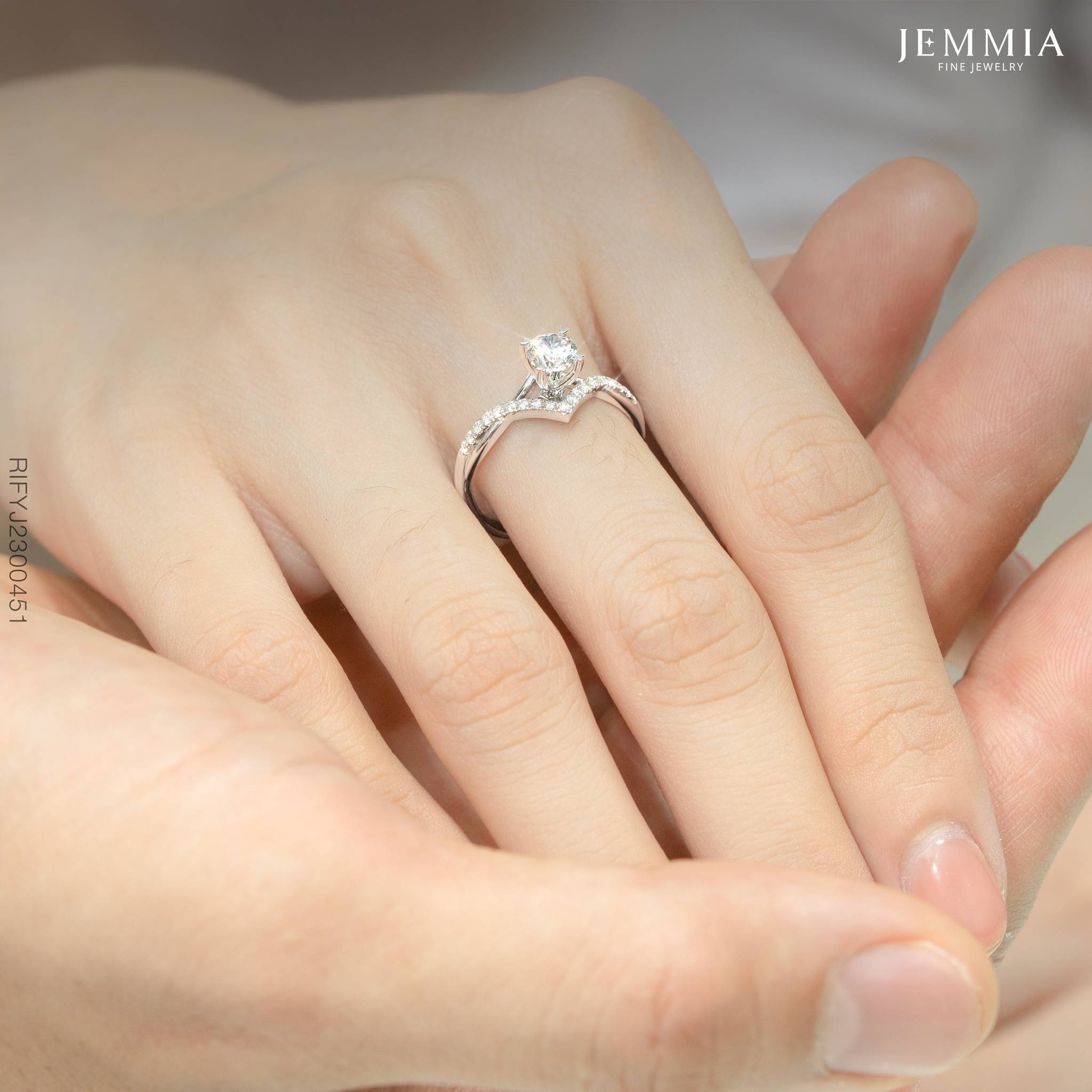 kim cương 4ly bằng bao nhiêu carat