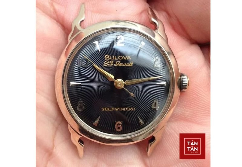 gioi thieu dong ho co bulova len day 1