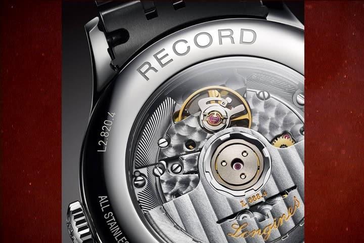 Tên của bộ máy sau lưng đồng hồ Citizen.