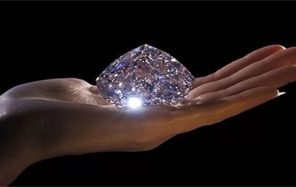 150 carat kim cương bao nhiêu tiền hiện nay