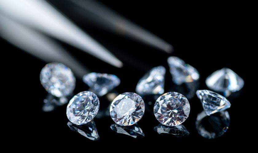 Có nên mua hột xoàn 3 ly