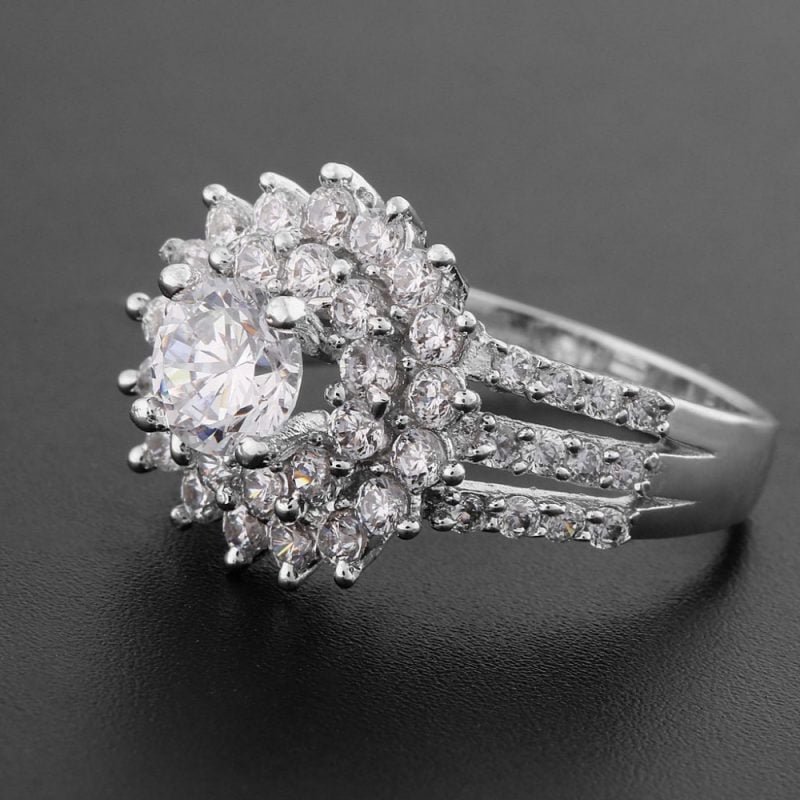 kim cuong 45 carat gia bao nhieu tien 1 800x800 1 1