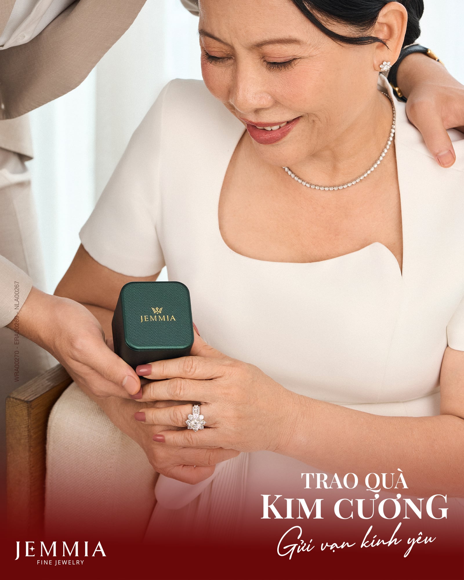 trang sức kim cương kỹ niệm 50 năm ngày cưới