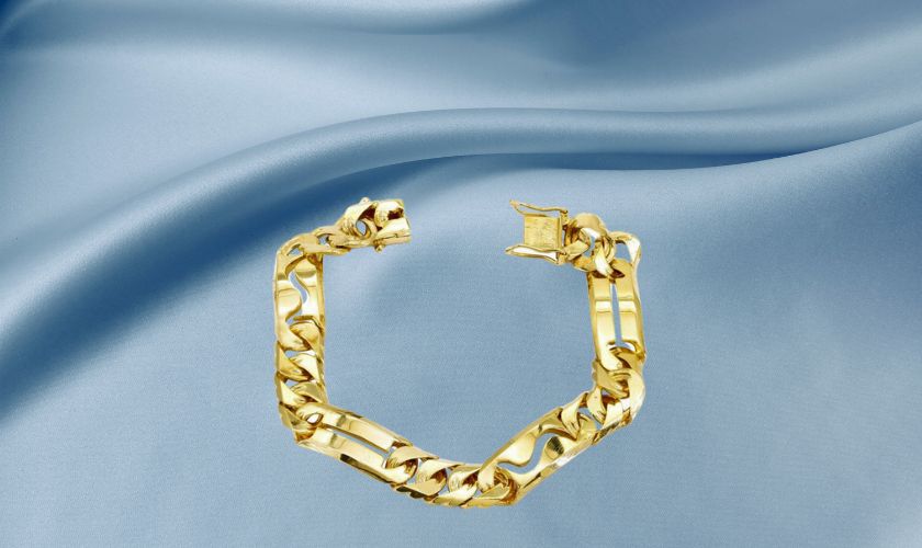 Lắc tay vàng ta trọng lượng 5 chỉ bản to thanh lịch và hiện đại cho quý ông