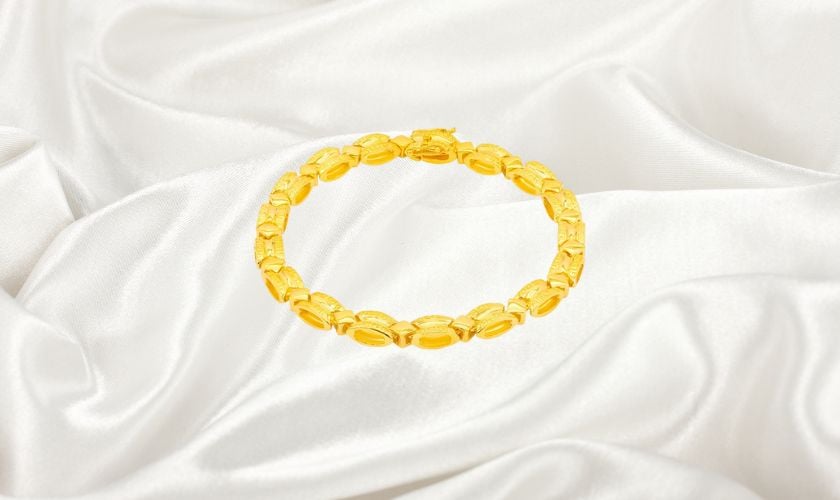 Mẫu trang sức vòng tay nam từ vàng 24K 5 chỉ và thiết kế độc đáo