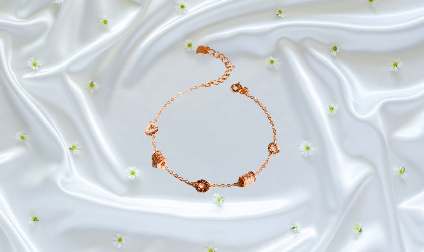 Vòng tay vàng hồng thời thượng, quyến rũ cho phái nữ