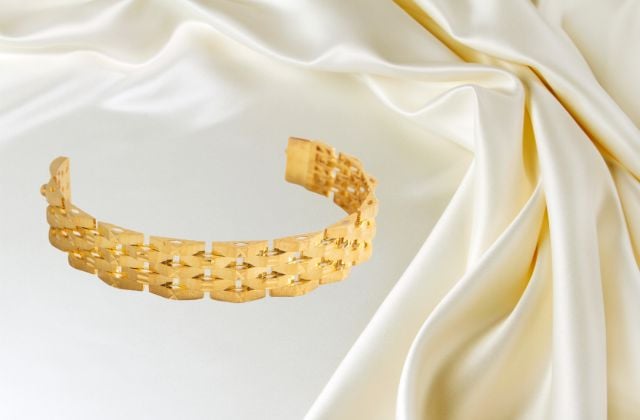 Lắc tay vàng nam 5 chỉ bản vuông nam tính