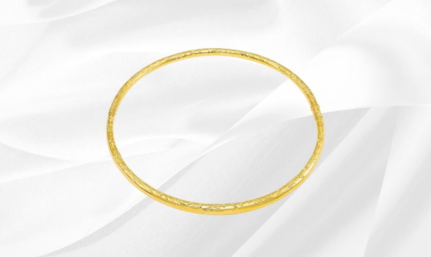 Kiềng cổ vàng 18k 2 chỉ họa tiết hoa