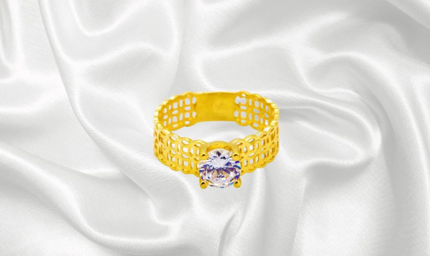 Mẫu trang sức nhẫn vàng 24K nữ kim tiền đính đá tinh tế