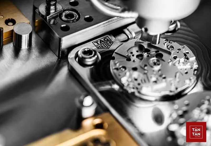 may dong ho in house la gi