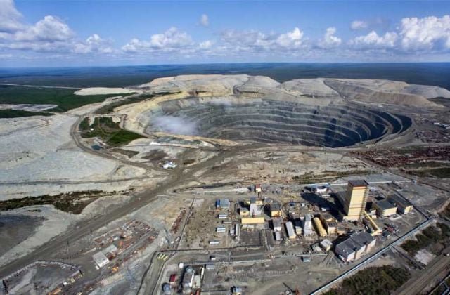 mo kim cuong lon nhat the gioi 10