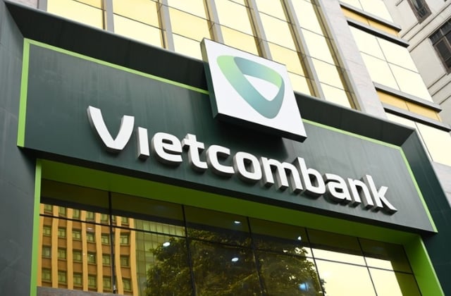 Mua vàng SJC tại các chi nhánh ngân hàng Vietcombank ở TP. Hồ Chí Minh