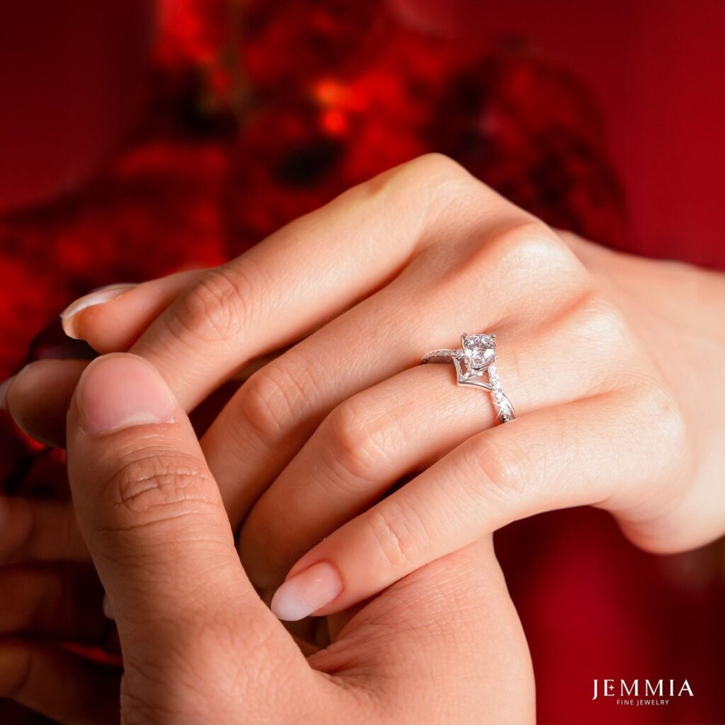 nhan cau hon deo ngon nao 1 a0d5be848a124b75b2b410b7f3f7f6d6 1