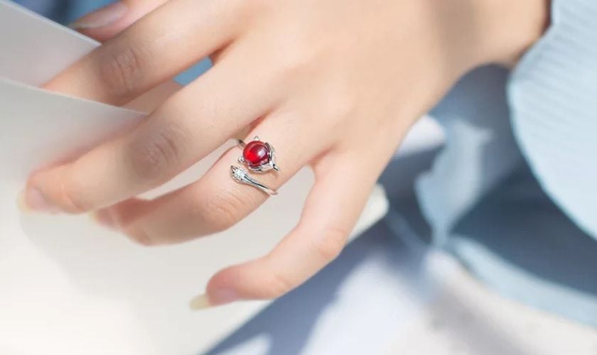 Lưu ý khi mua nhẫn đá phong thủy